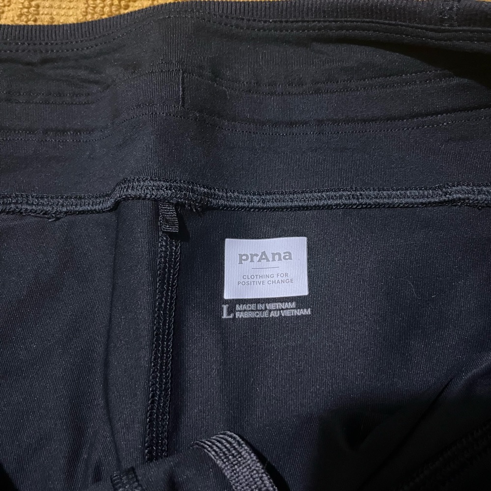 Prana skirt L - Picture 5 of 5